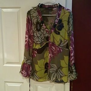 Womens tops